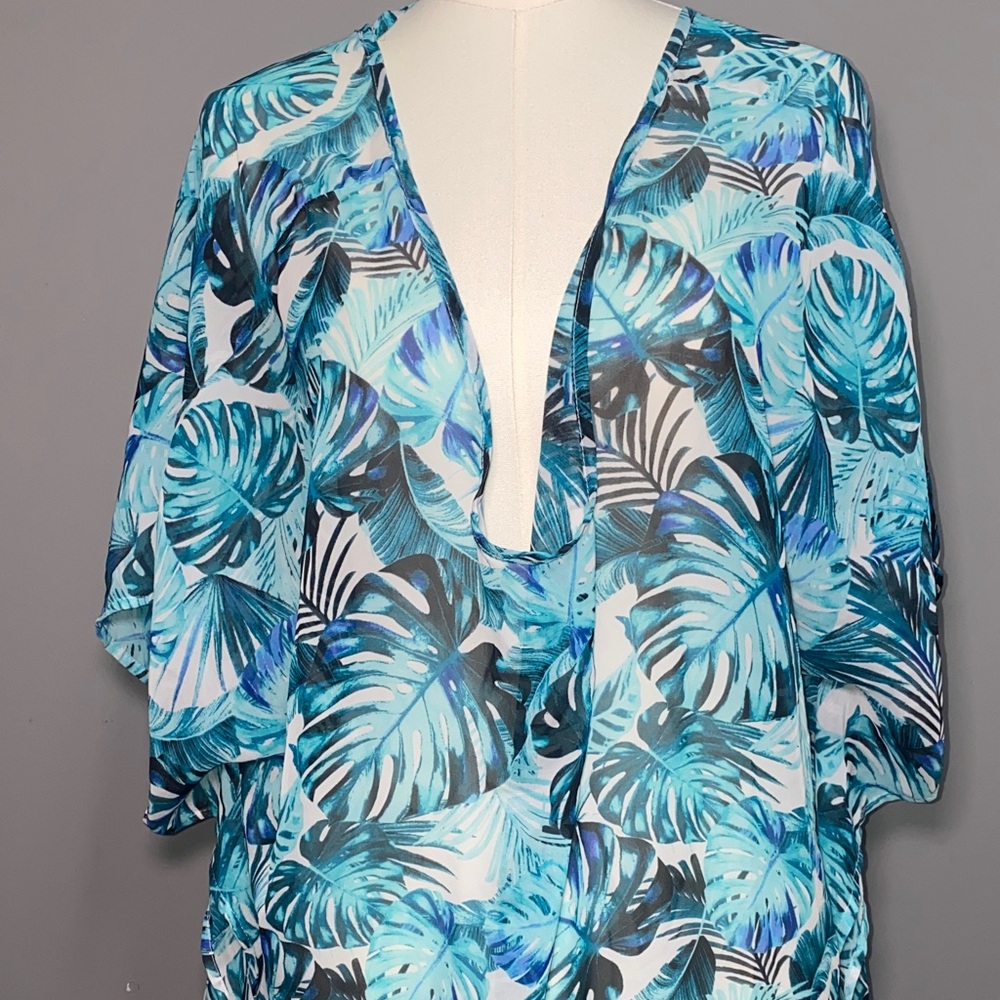 No Boundaries Blue Tropical Leaf Women's Swim Cover-Up Size 1X item 00035
